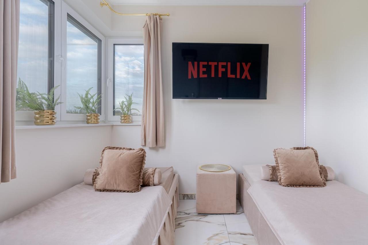 Stacja Galicja Rooms Blisko Energylandia Trzebienczyce Buitenkant foto