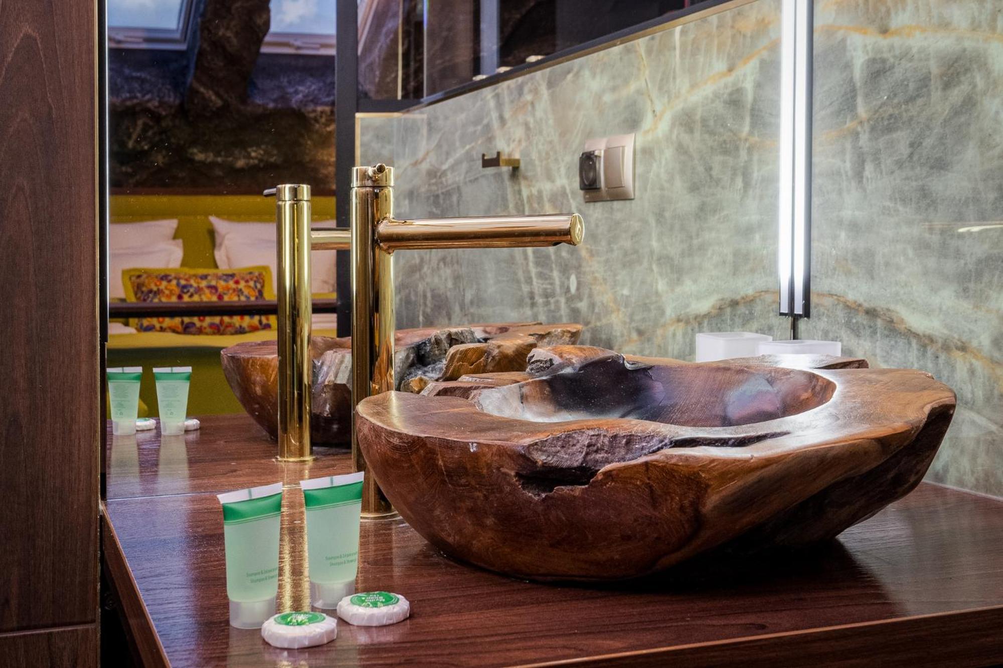 Stacja Galicja Rooms Blisko Energylandia Trzebienczyce Buitenkant foto